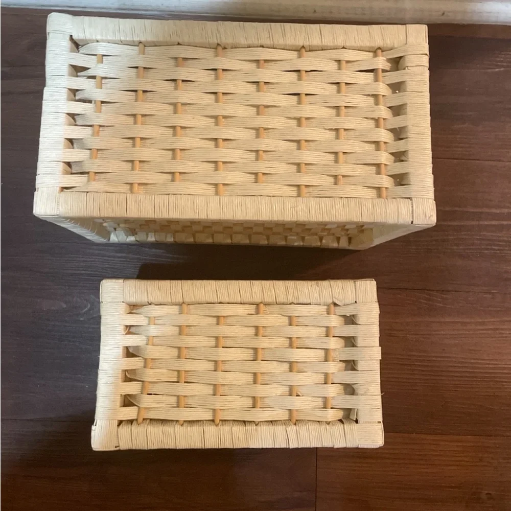 Pier One imports nesting baskets Set of 2 - cream